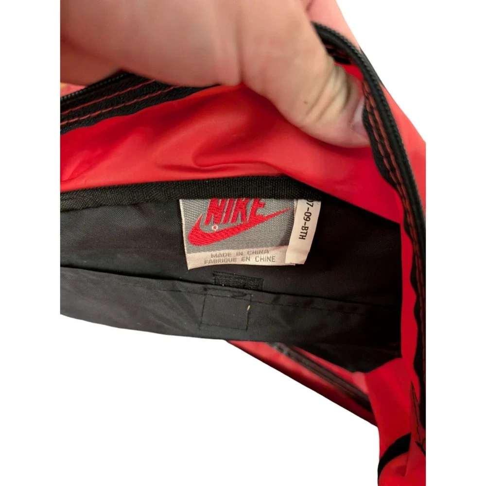 Vintage‎ Air Jordan Jumpman Duffel Bag 90s White Tag Colorful Red